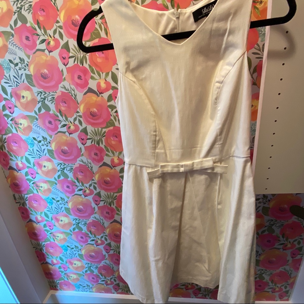 Lulu’s white fit and flare dress size M